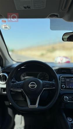 نيسان فيرسا